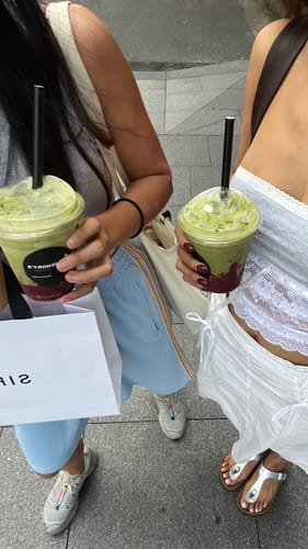 Customer photo review of Sample Alva top - Green