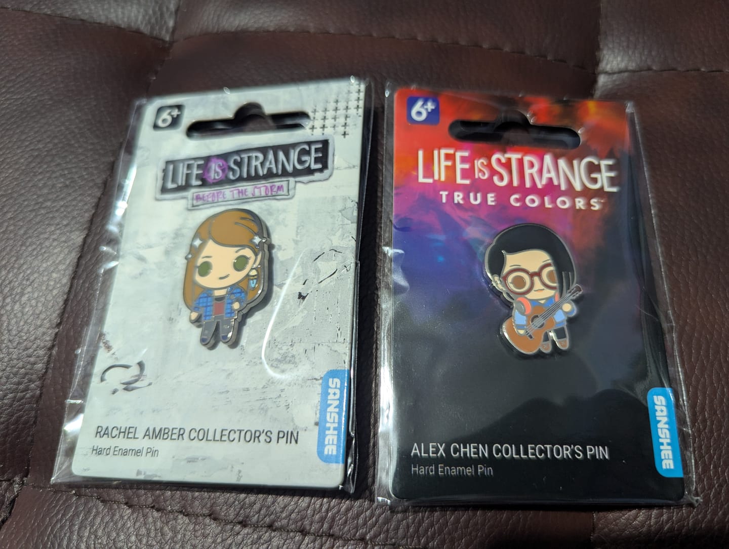 Customer photo review of Life is Strange: True Colors - Alex Chen Collector's Pin