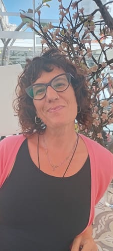 Customer photo review of שרשראות מהרני אמטיסט רוזקוורץ