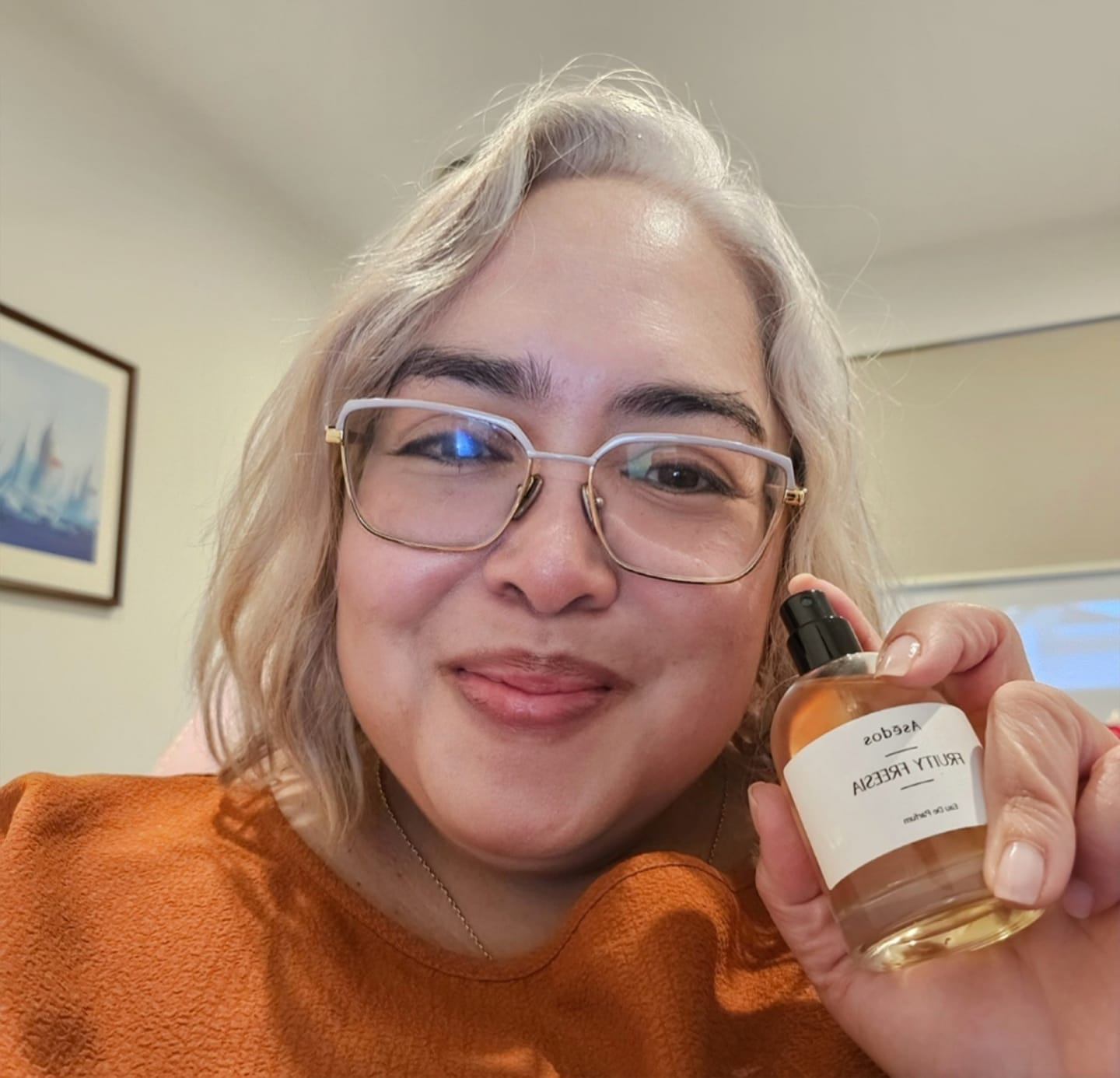 Customer photo review of FRUITY FREESIA EAU DE PARFUM