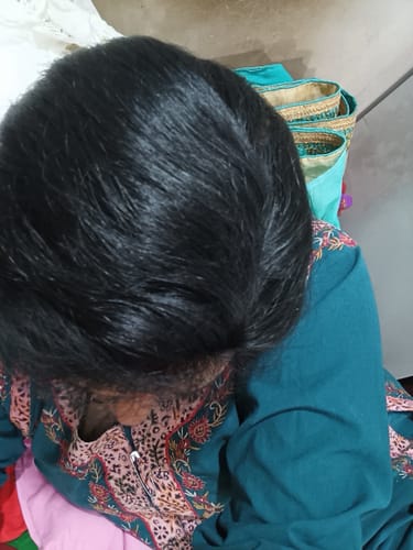 Customer photo review of Effortless Messy Bun