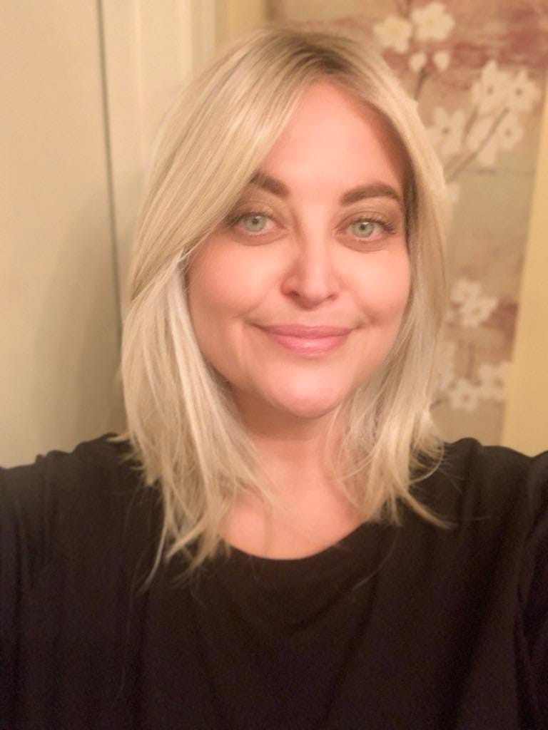 Customer photo review of FINISH LINE - Paparazzi Blonde