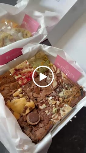Customer video review of Ultimate Brownie, Blondie & Cookie Party Bundle