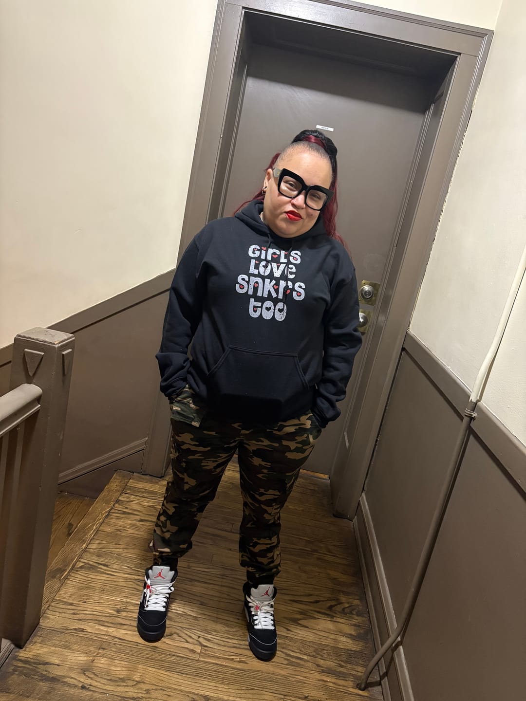 Customer photo review of GOAT Hoodie Matching Jordan 5 Black Metallic Reimagined