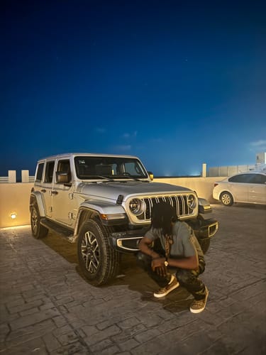 Customer photo review of Paradoxe Diamond Watch