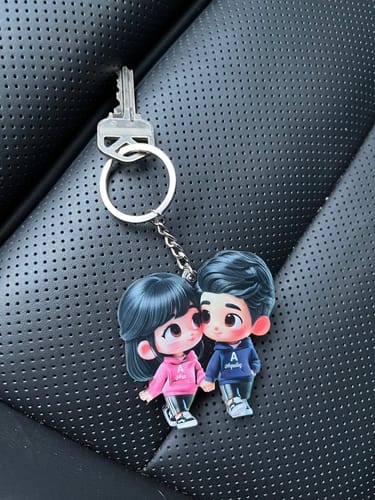 Customer photo review of Cute Cartoon Couple Holding Hands Personalized Acrylic Keychain, Anniversary & Valentine's Day Gift for him, Gift for her