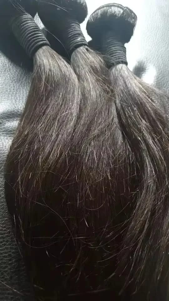 Customer photo review of MORE FACE 10A Straight Remy Hair 3PCS Human Hair Bundles Extensions Natural Color