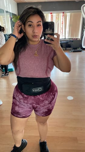 Customer photo review of Bonita waist trainer #3   (3 ROADS OF VELCRO) ( comes with And extra 🎁 when purchase )