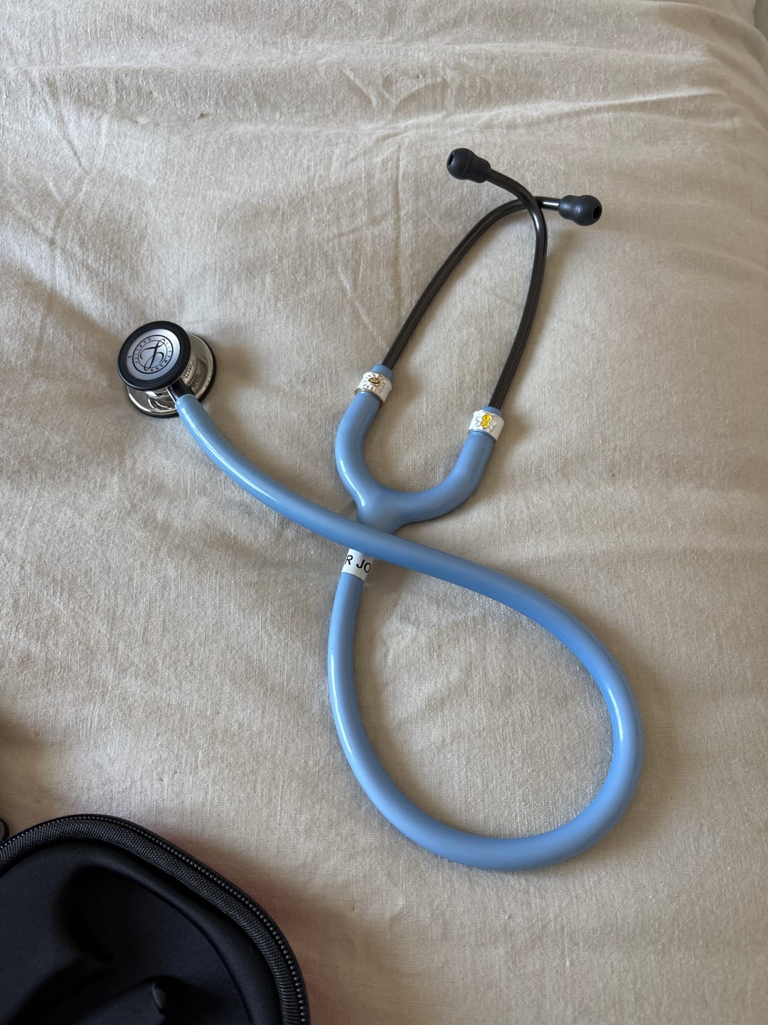 Customer photo review of Littmann Classic III Monitoring Stethoscope: Mirror & Ceil Blue - Smoke Stem 5959