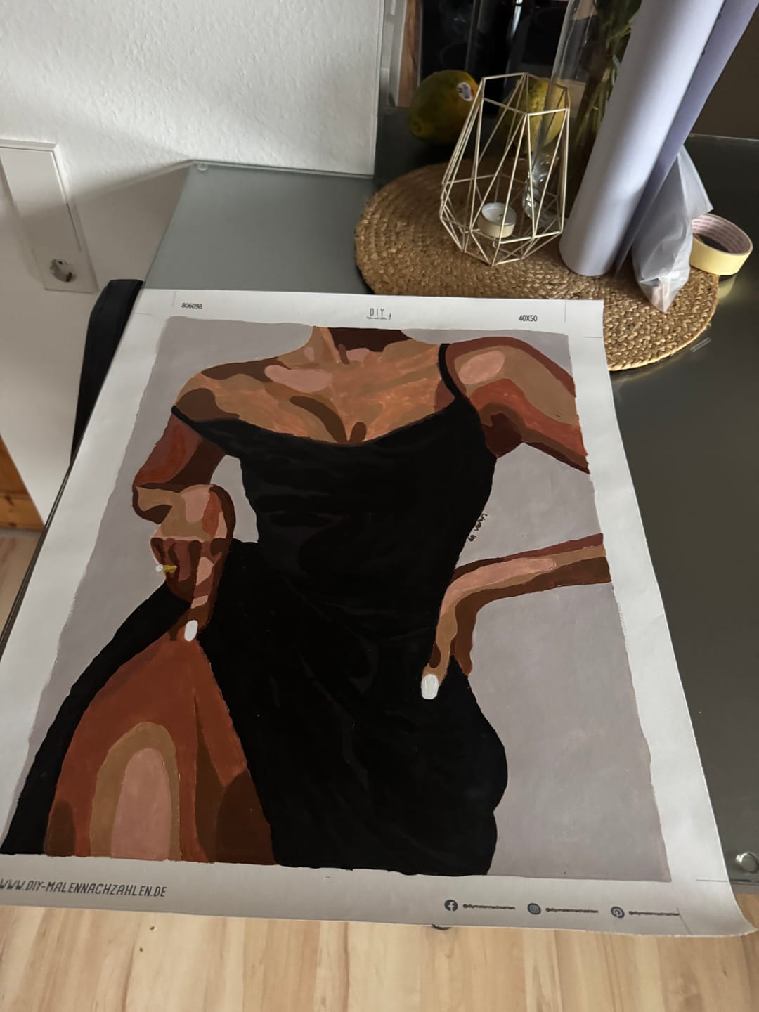 Customer photo review of Malen nach Zahlen - Elegante Frau im Kleid