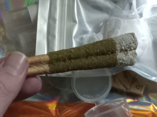 Customer photo review of Doublewide Diamonds Infused Party Preroll