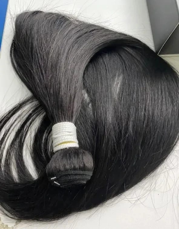 Customer photo review of MORE FACE 10A Straight Remy Hair 3PCS Human Hair Bundles Extensions Natural Color