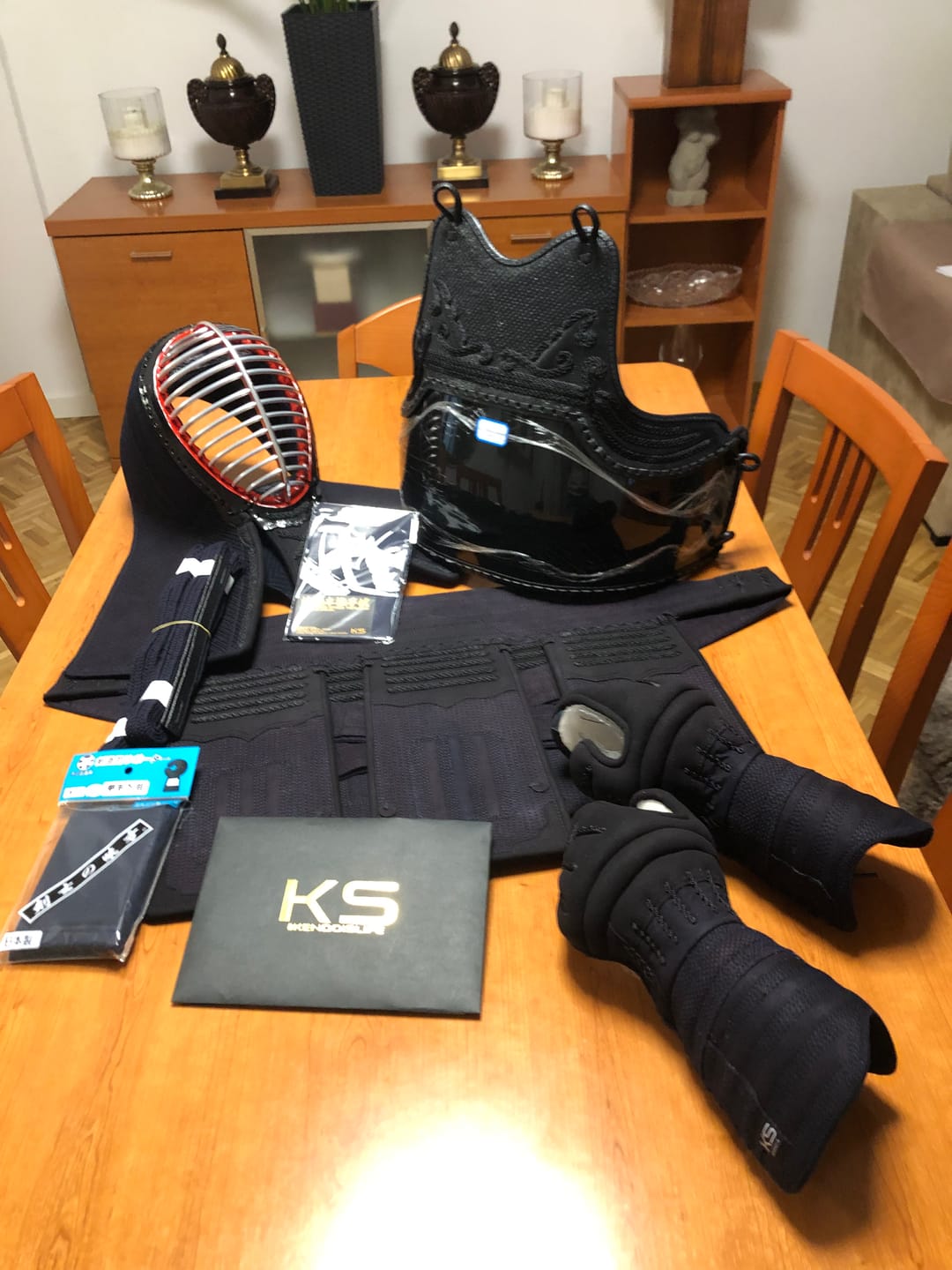 Customer photo review of *SPECIAL OFFER!* - 'VANGUARD MYRMIDON' Super Protective GUARD-STITCH KendoStar Bogu Set