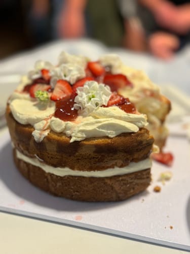 Customer photo review of victoria sponge