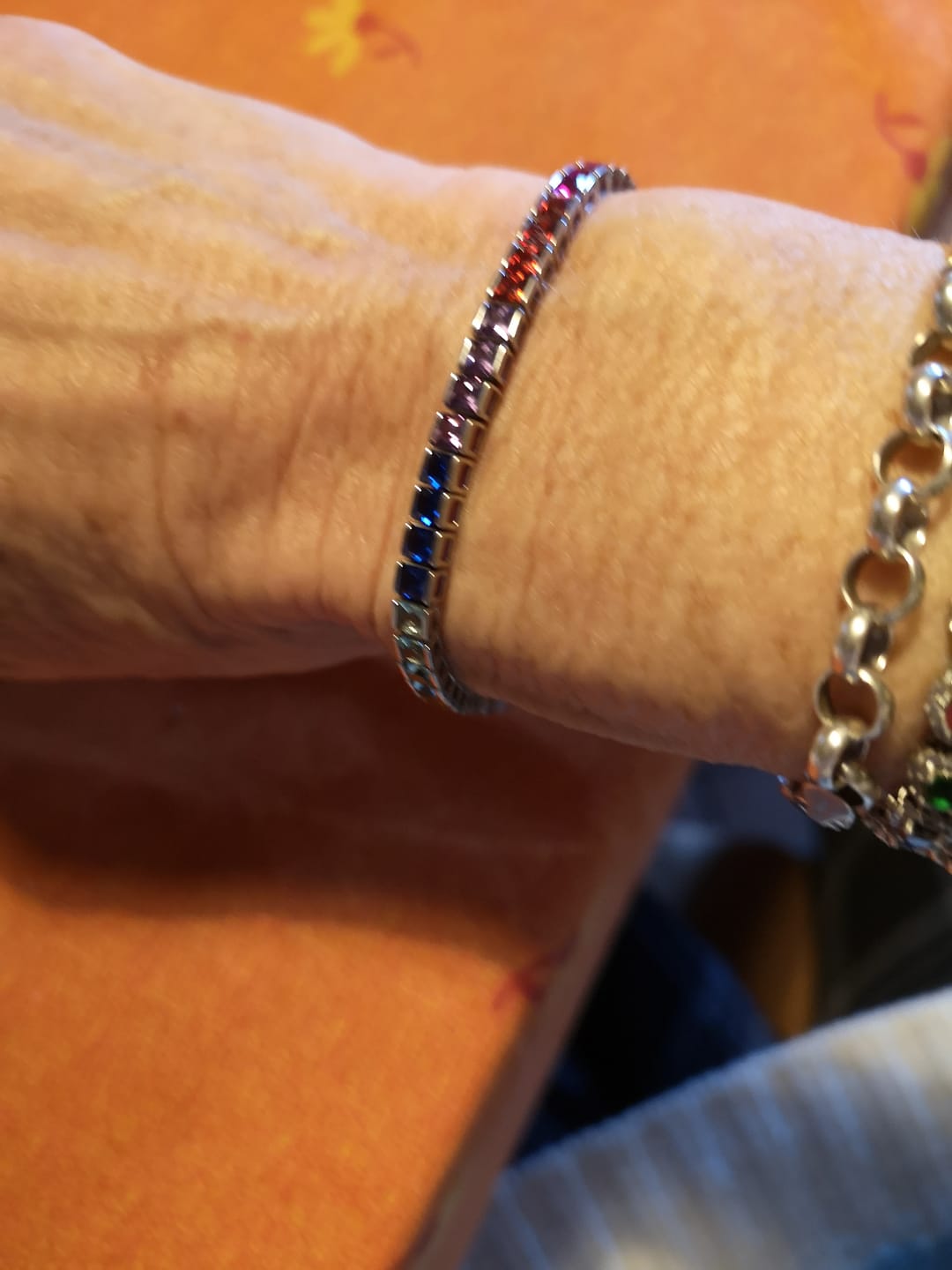 Customer photo review of Bracciale tennis rainbow taglio carrè 4mm