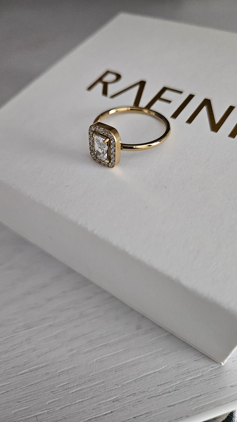 Customer photo review of Inel Elegance - Auriu