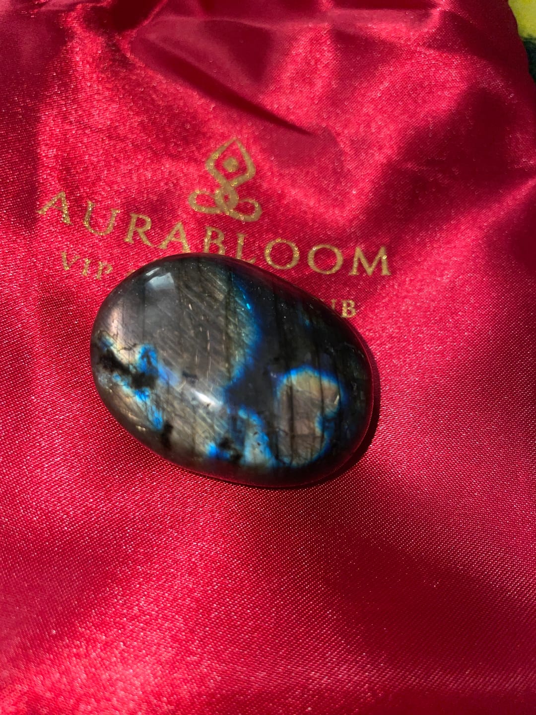 Customer photo review of Labradorite Pocket Stone
