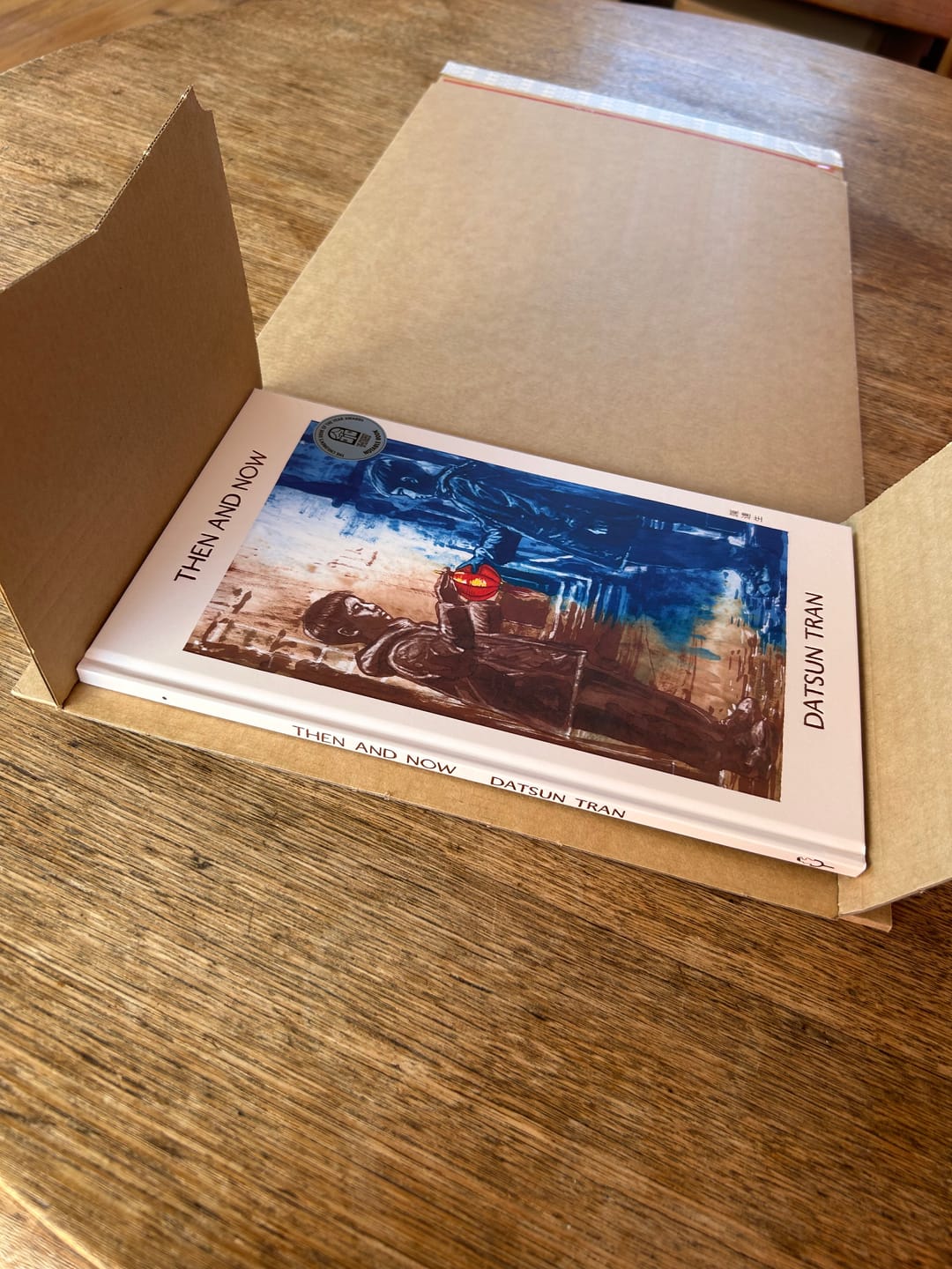 Customer photo review of Self Sealing Wrap Mailer A4 302 x 215 x 80mm Book Wrap R4