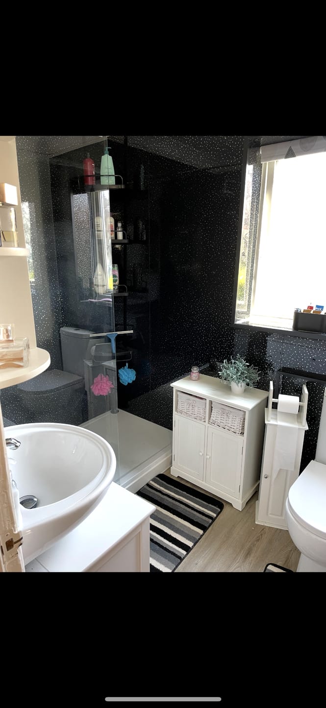Customer photo review of 10mm Black Sparkle Gloss Shower Panel 1M x 2.4M