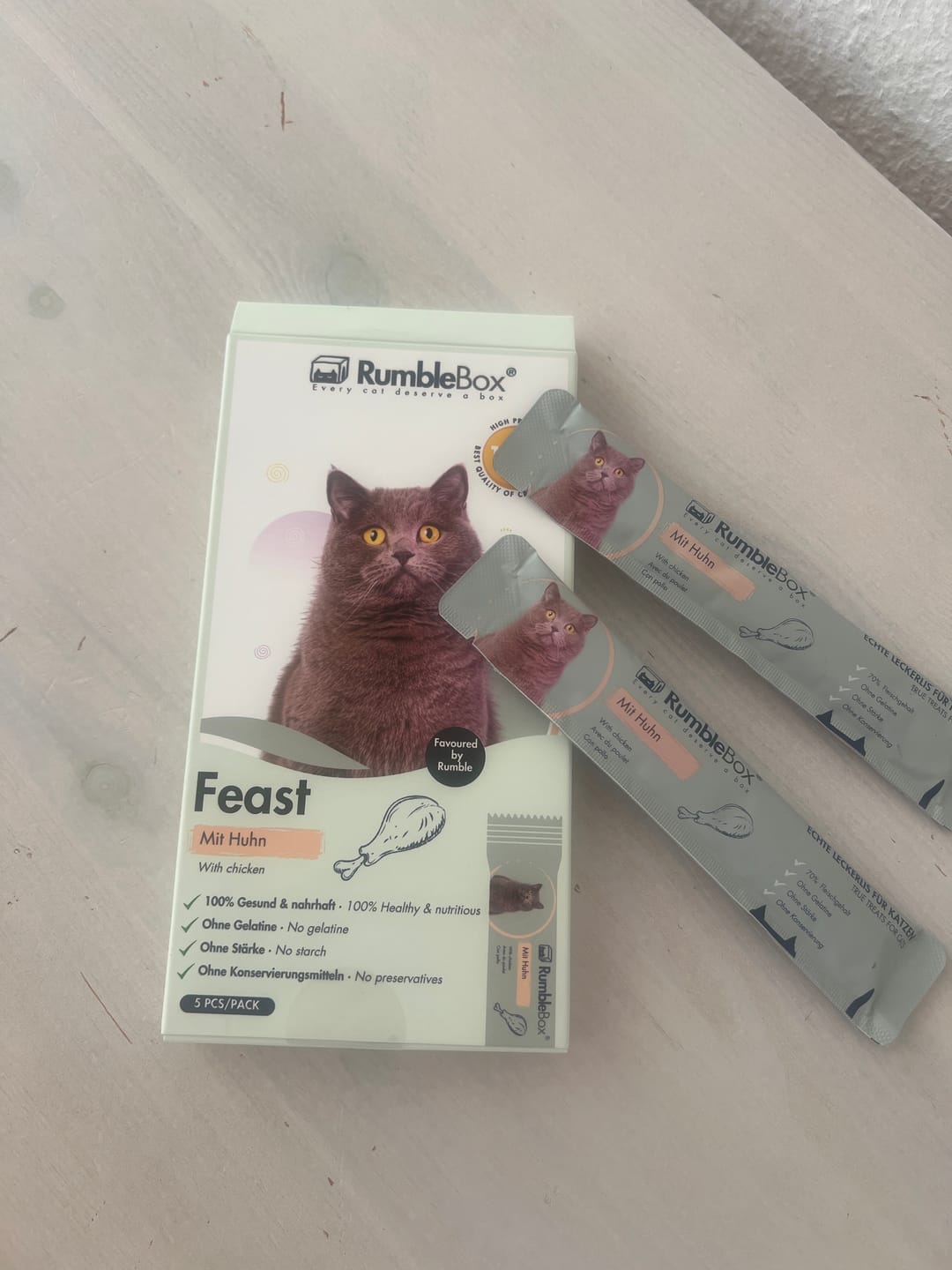 Customer photo review of 70% Huhn Schleckies 5x15g