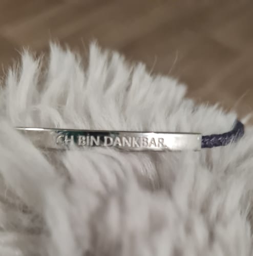 Customer photo review of Armband "Ich bin dankbar."
