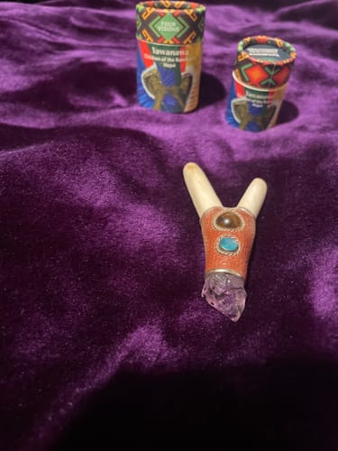 Customer photo review of Chief Isku Kua's Children of the Rainforest Hapé