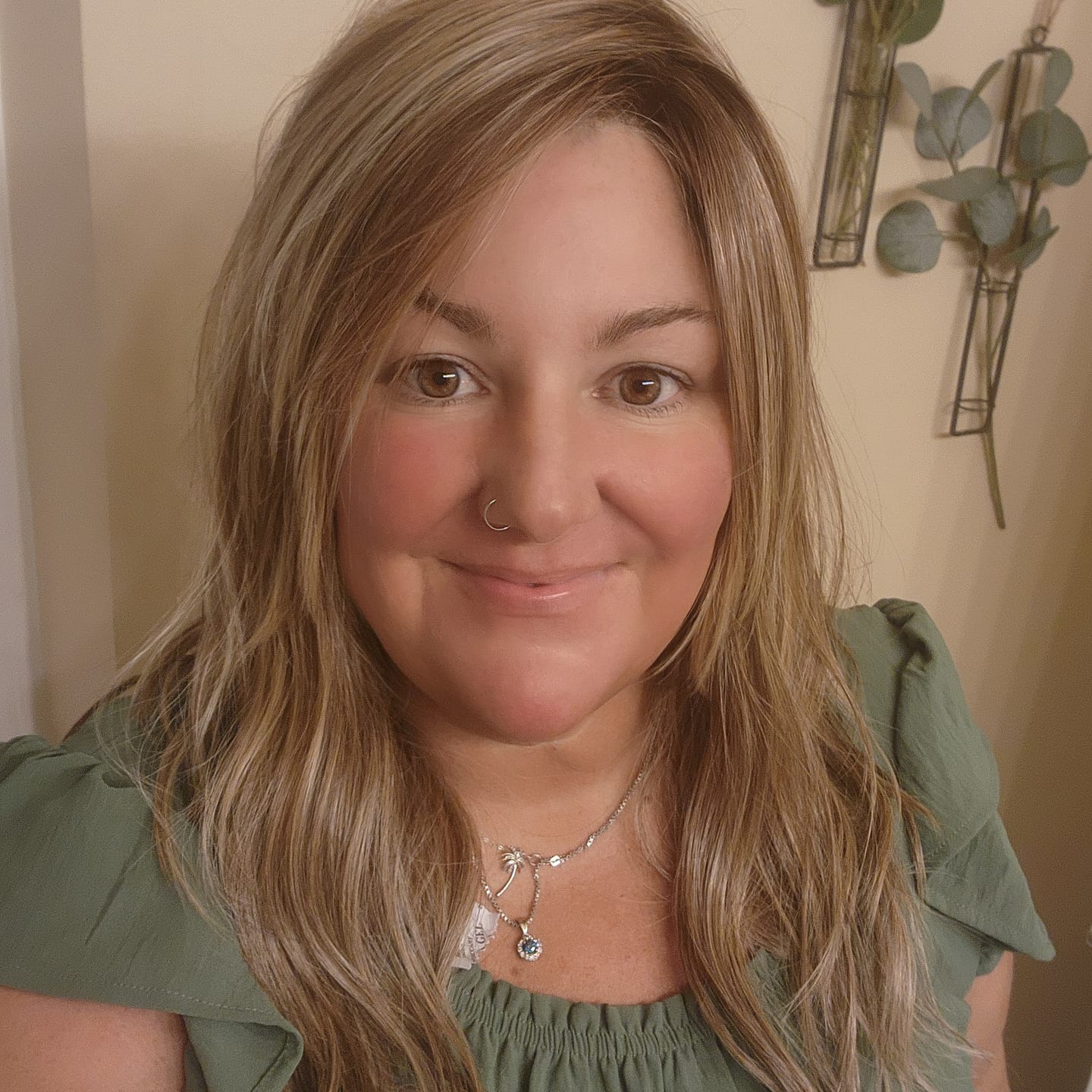 Customer photo review of TOTAL TRANSFORMATION - Almond Latte