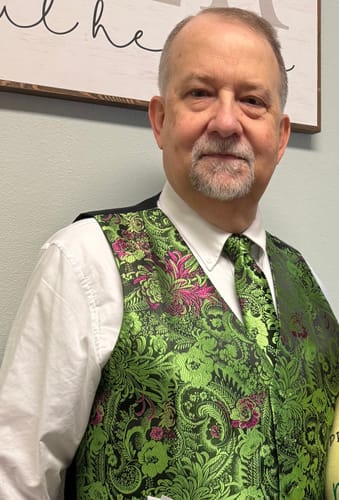 Customer photo review of Barry Wang Green Paisley Silk Vest Necktie Pocket Square Cufflinks Set