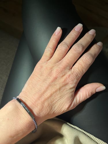 Customer photo review of Armband "Ich bin genug."