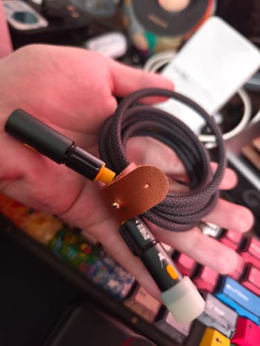 Customer photo review of ELF 4-in-1 USB-C Cable (240W 1.5m)