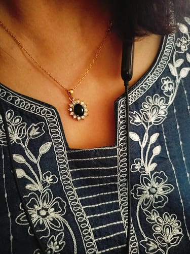 Customer photo review of Golden Layers With Stone Necklace