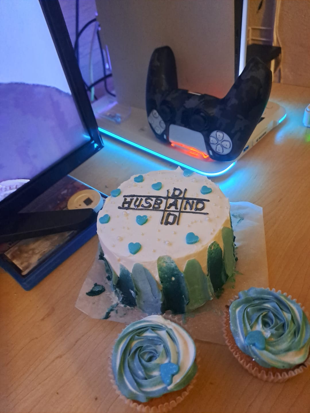 Customer photo review of PS5 Slim Charging Stand and Cooling Fan