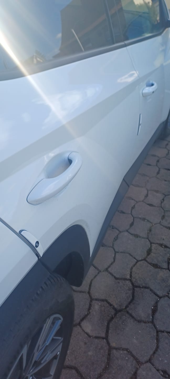 Customer photo review of Stoß- und kratzfeste Türschutzleisten (4 Stück)