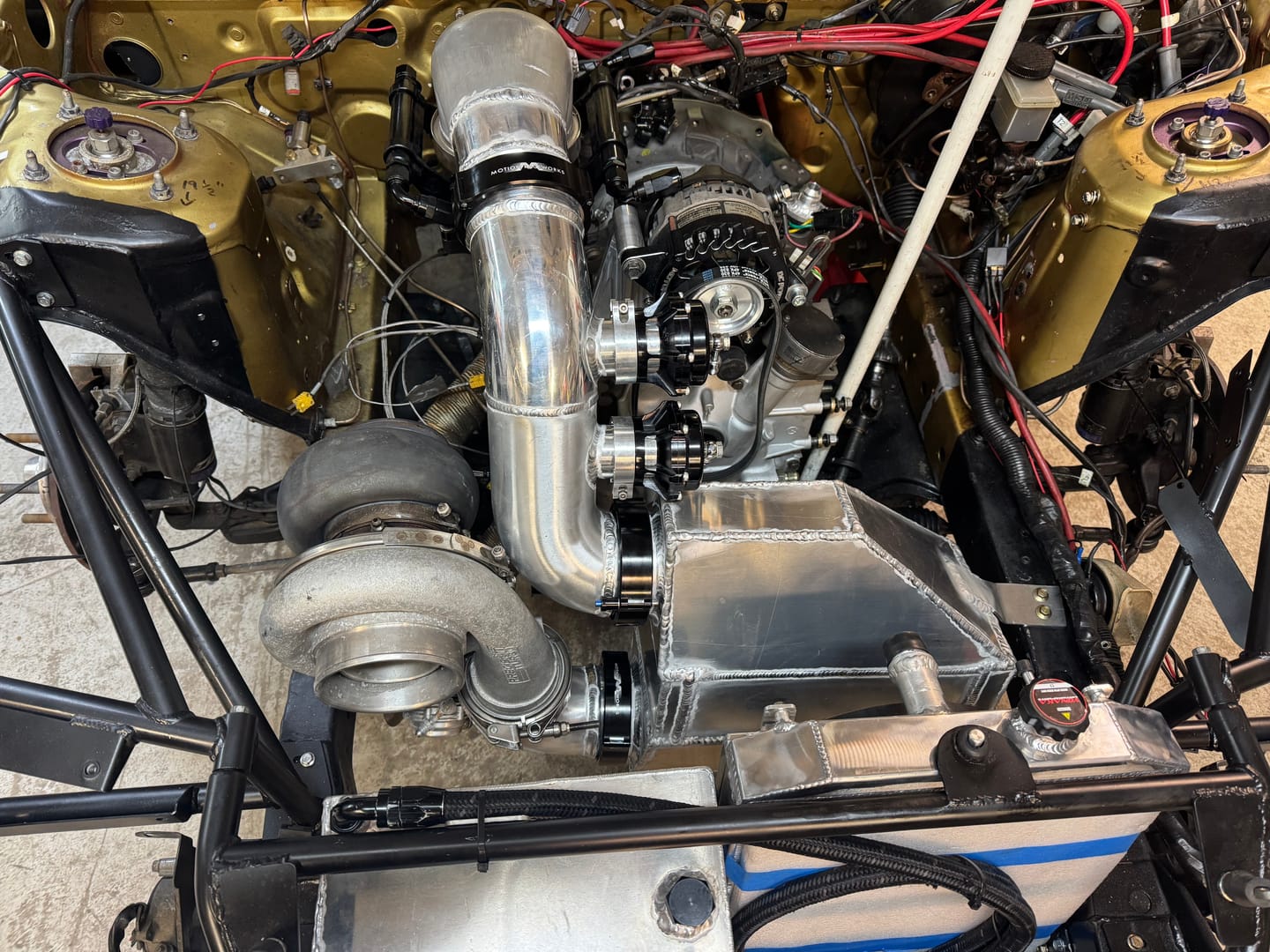 Customer photo review of Quick Seal Connector Kit 4" w/ 3 Piece Clamp and Weld Flanges 21-140
