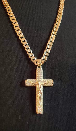 Customer photo review of No Fade 14k Gold-Plated Cuban Figaro Chain with Jesus Christ Crucifix