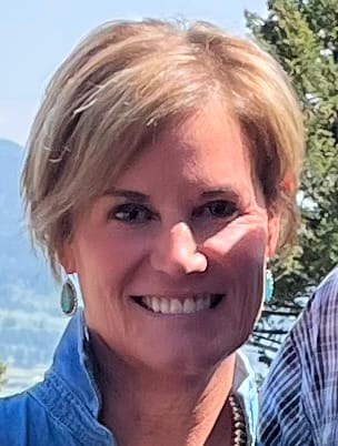 Customer photo review of INIA GLOW Wireless Red Light Therapy Mask