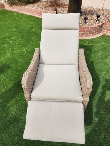 Customer photo review of Homrest Outdoor Recliner Chair, Rattan Lounge Chair with Removable Cushion, Beige