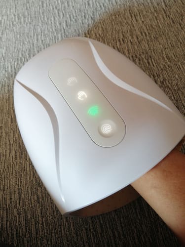 Customer photo review of MassageMe™ - Kézmasszírozó készülék