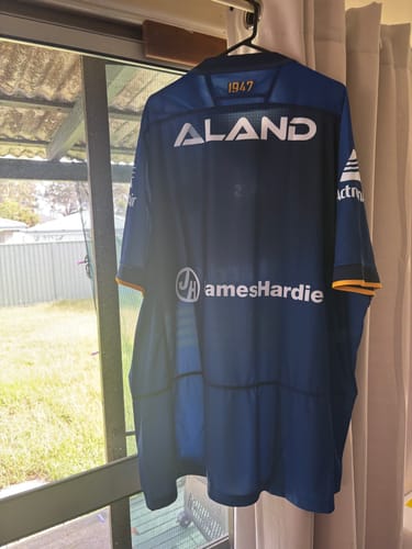 Customer photo review of 2025 Parramatta Eels Home Jersey Men’s