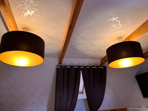 Customer photo review of Welurowy abażur Dalia - brązowa lampa wisząca do salonu, sypialni (kolekcja - Standard, 1xE27) ręcznie robiona