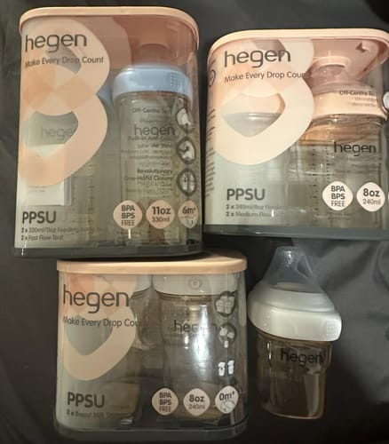 Customer photo review of Hegen PCTO™ 330ml/11oz Feeding Bottle PPSU BLUE, 2-Pack with 2 x Fast Flow Nipple (6 months and beyond)