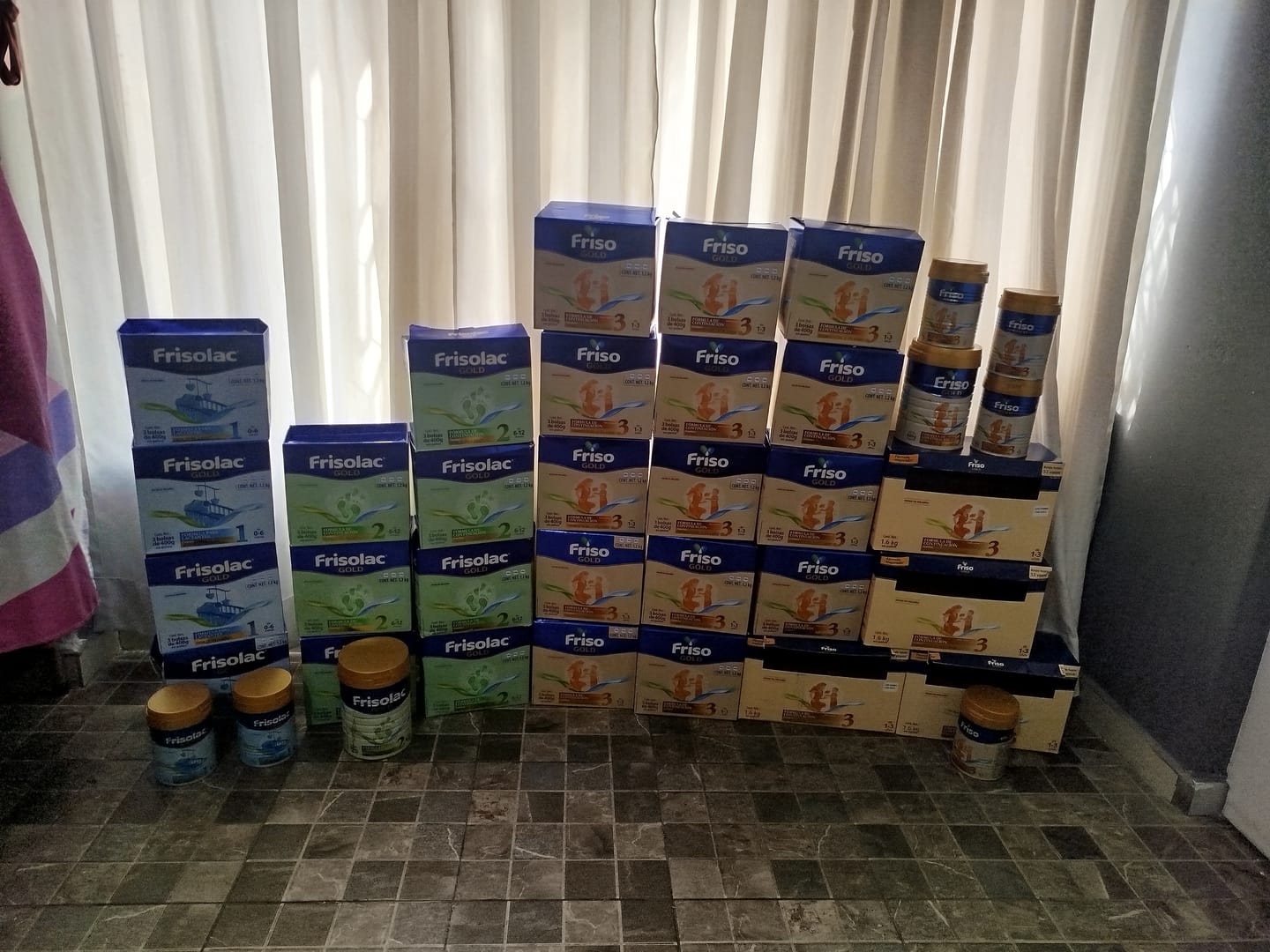 Customer photo review of Friso Gold 3 (1-3 Años) 3 Pack 3.6 Kg