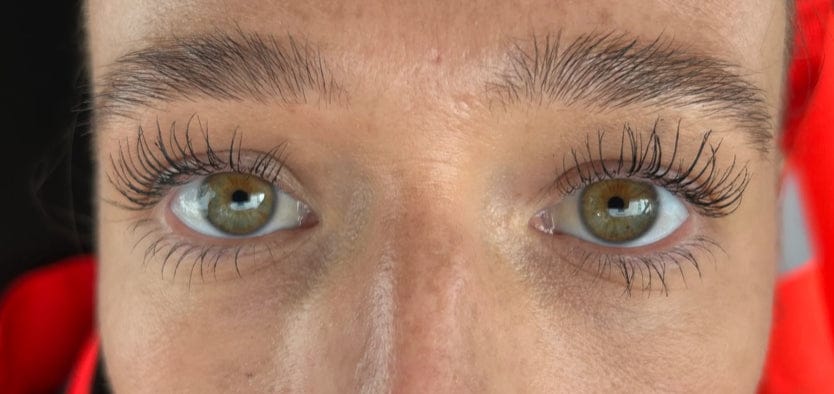 Customer photo review of Eyelash Growth Serum