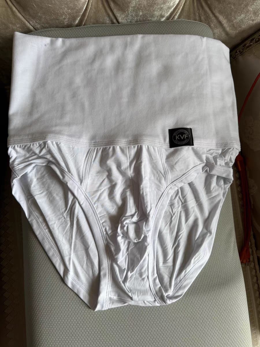Customer photo review of Men’s High-rise Abdomen Compression Briefs