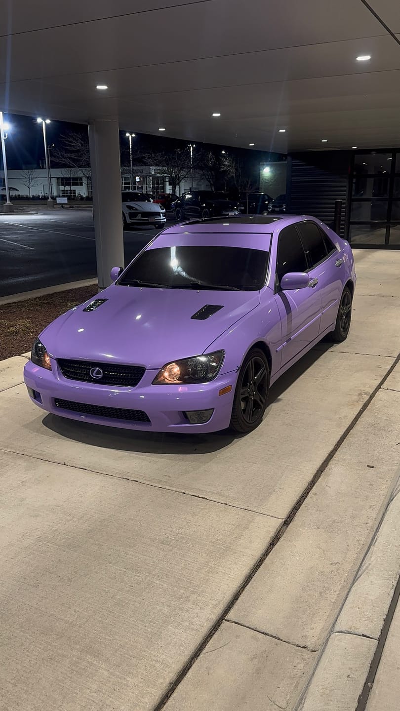 Customer photo review of Super Glossy Lavender Purple Vinyl Wrap