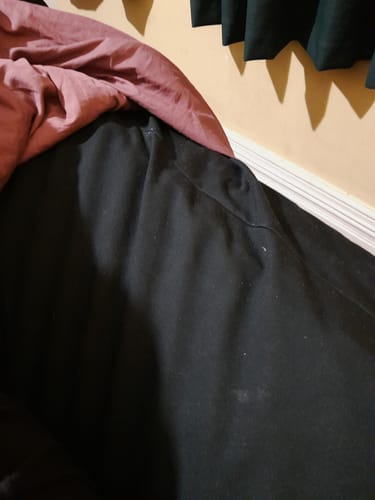 Customer photo review of Bamboujee Waterproof Fitted Sheet - Black