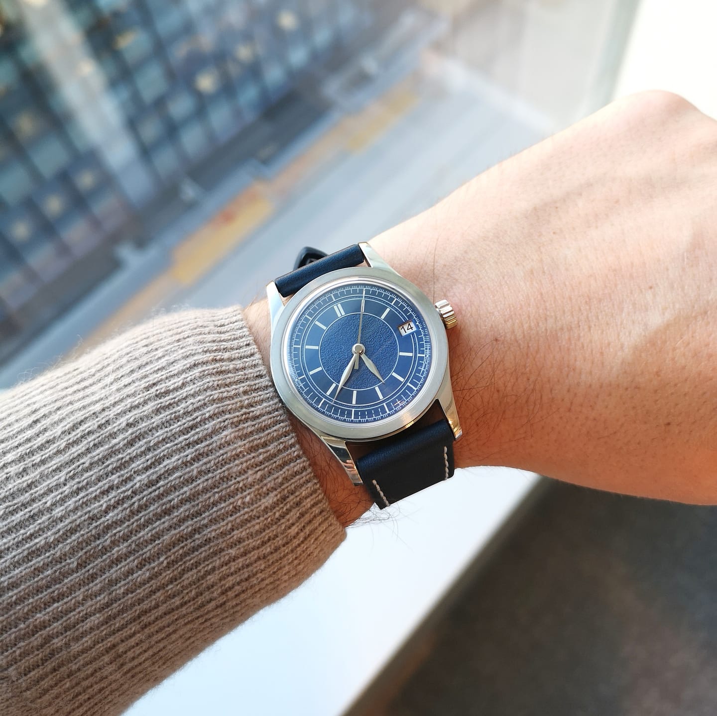 Customer photo review of HOU - 100M Waterproof Vintage Automatic Watch | Blue