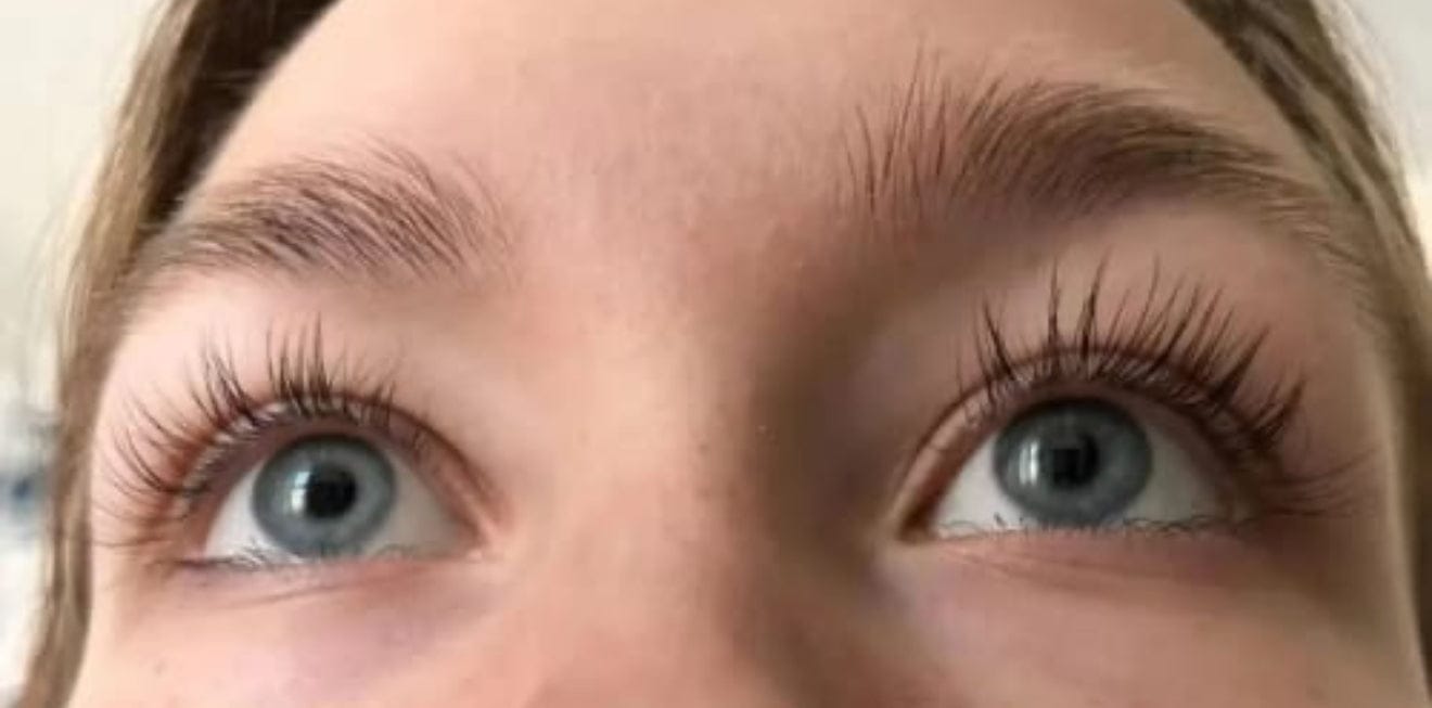 Customer photo review of Eyelash Growth Serum