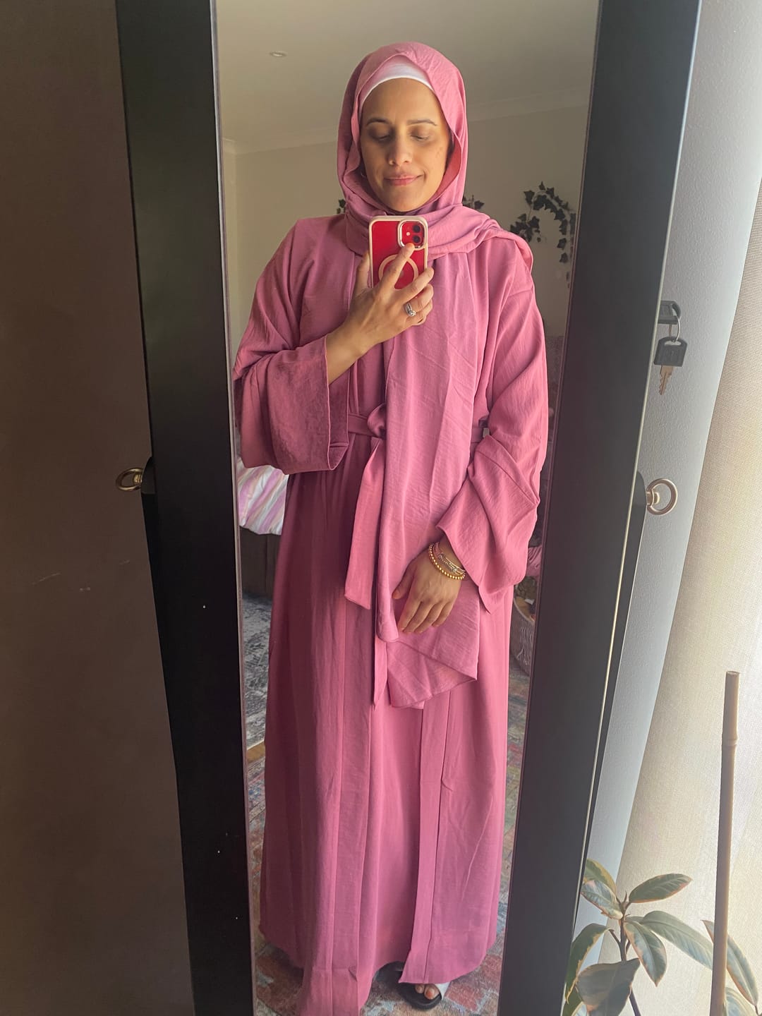Customer photo review of 3PC Crinkle Abaya Set - Pink