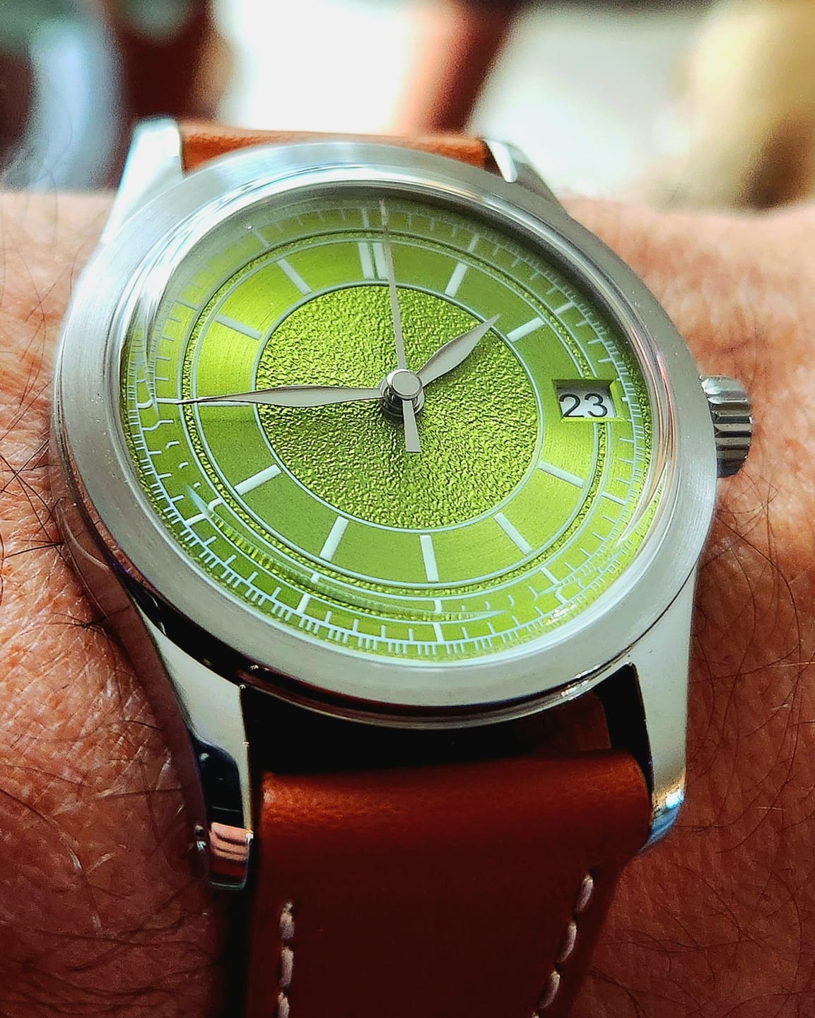 Customer photo review of HOU - 100M Waterproof Vintage Automatic Watch | Avocado Green